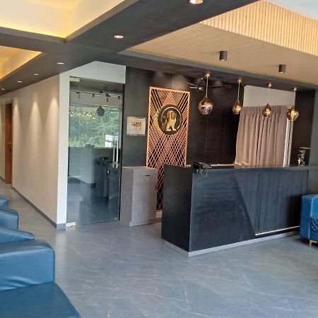 Hotel Suvarnam Residency Ahmednagar Zewnętrze zdjęcie