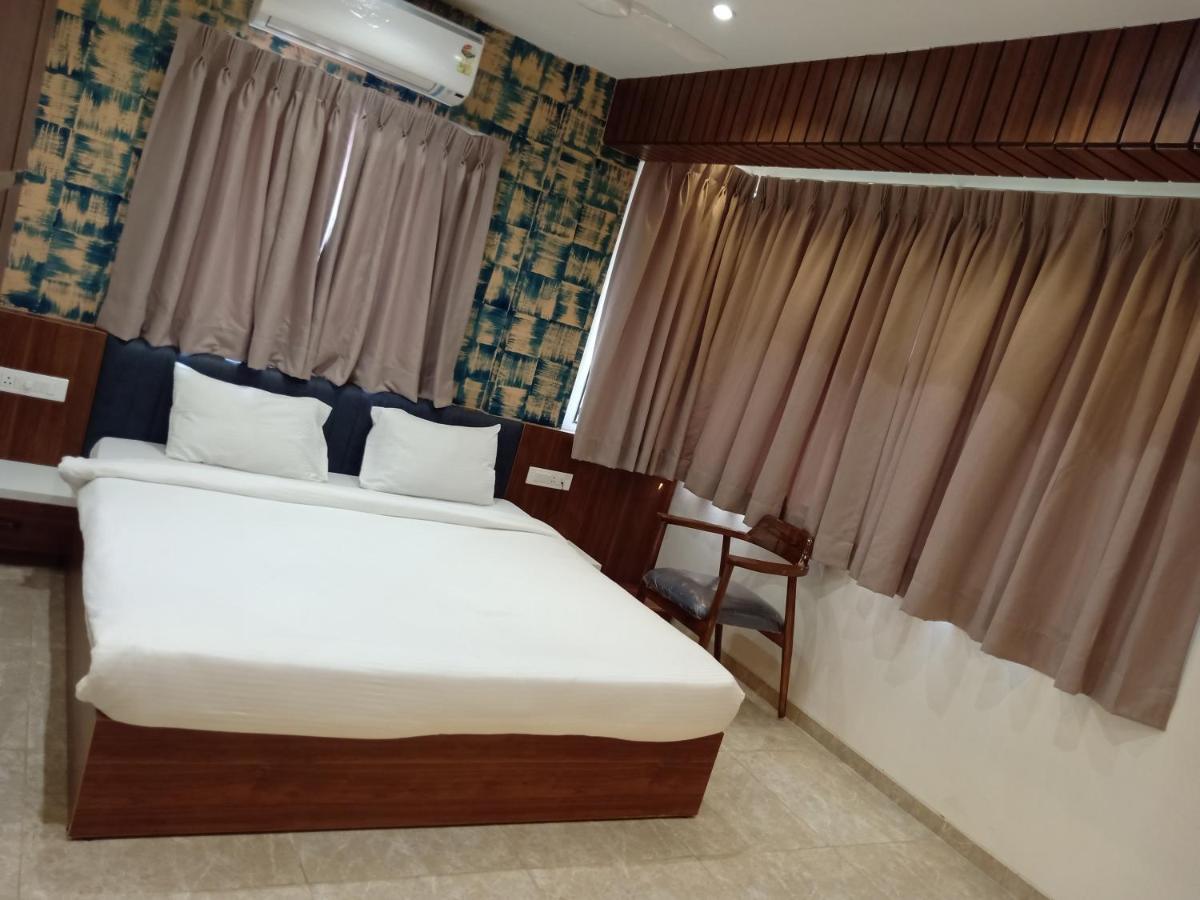 Hotel Suvarnam Residency Ahmednagar Zewnętrze zdjęcie